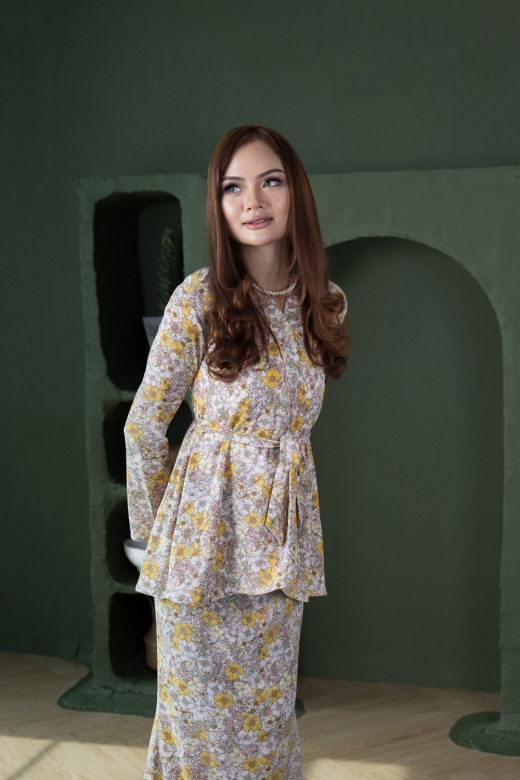 Diandra Ironless Kurung 9.0 - Sunflower